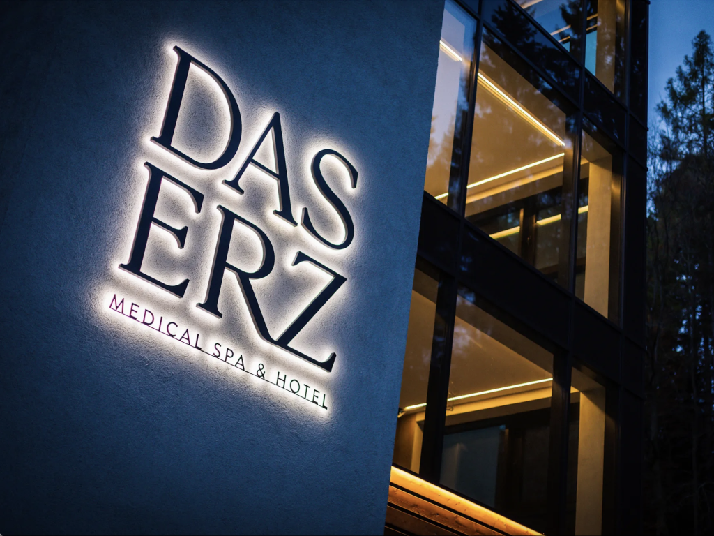 DAS ERZ Medical Spa & Hotel, city – Logis-Partner Stoneman Miriquidi MTB